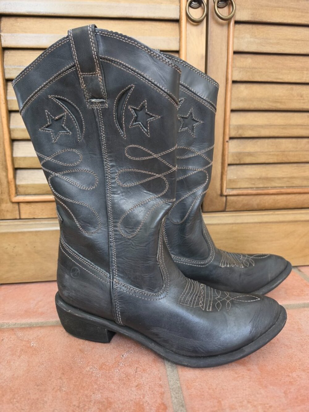 BRONX So Today Leather Western Cowboy  Boots  Embroidered Distressed Women's 8.5
